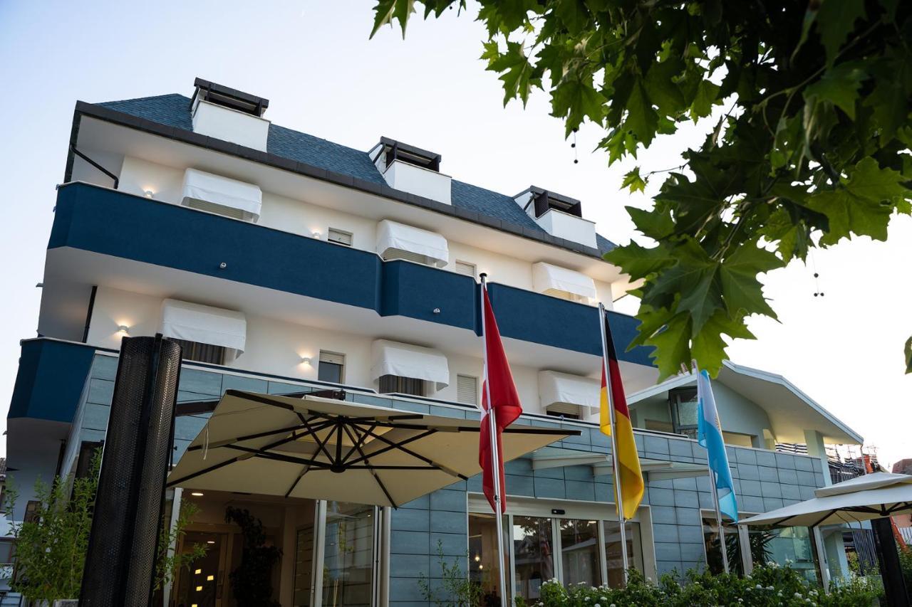 Hotel Mare Blu Francavilla Al Mare Dış mekan fotoğraf