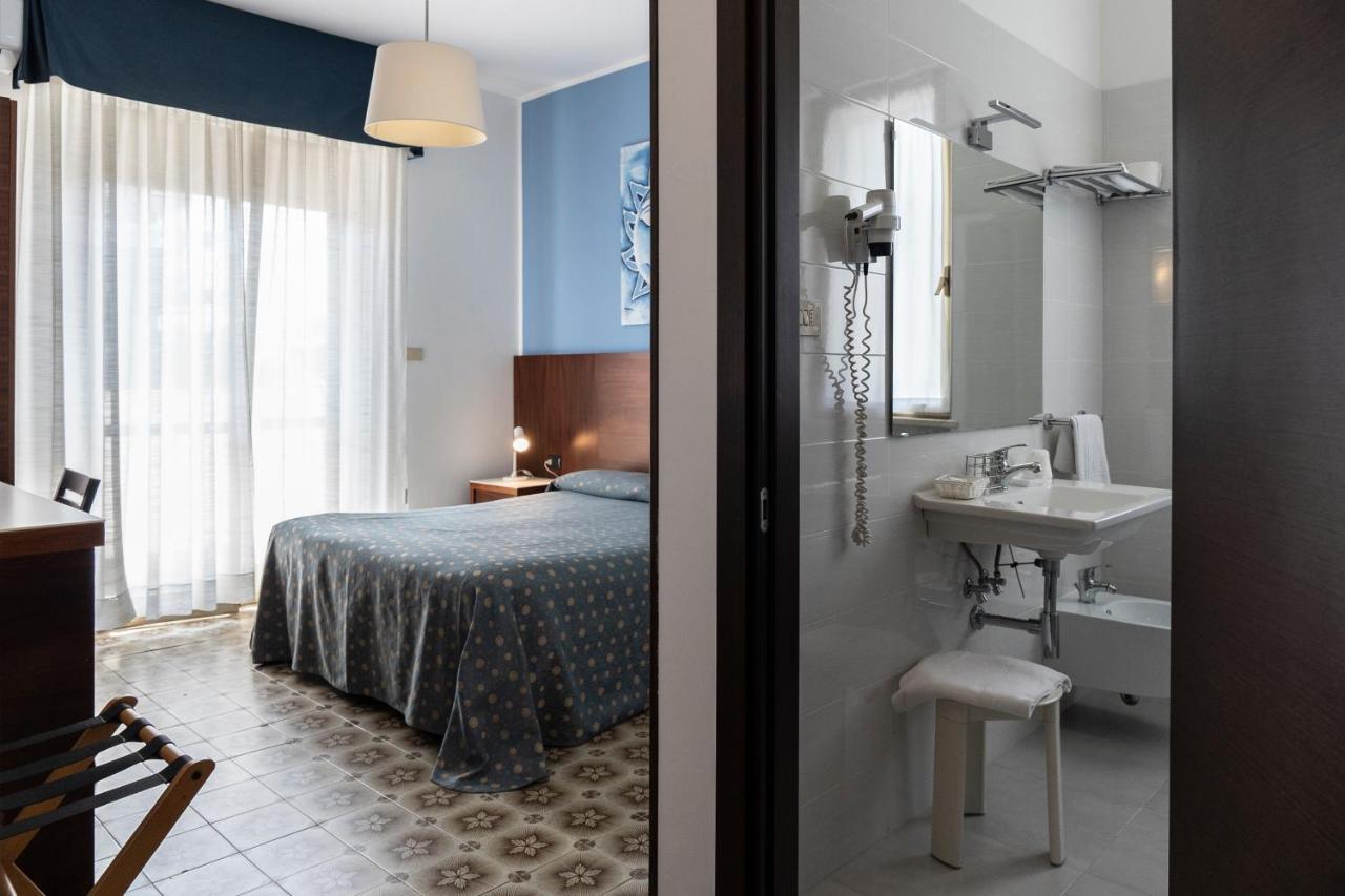Hotel Mare Blu Francavilla Al Mare Dış mekan fotoğraf