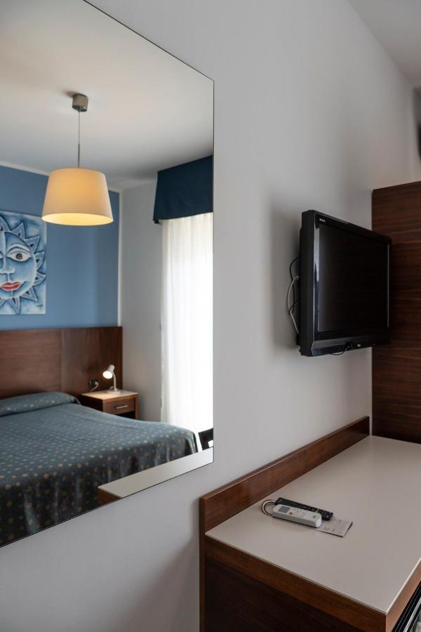 Hotel Mare Blu Francavilla Al Mare Dış mekan fotoğraf