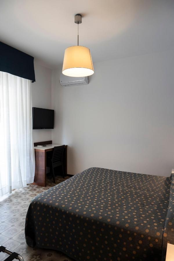 Hotel Mare Blu Francavilla Al Mare Dış mekan fotoğraf