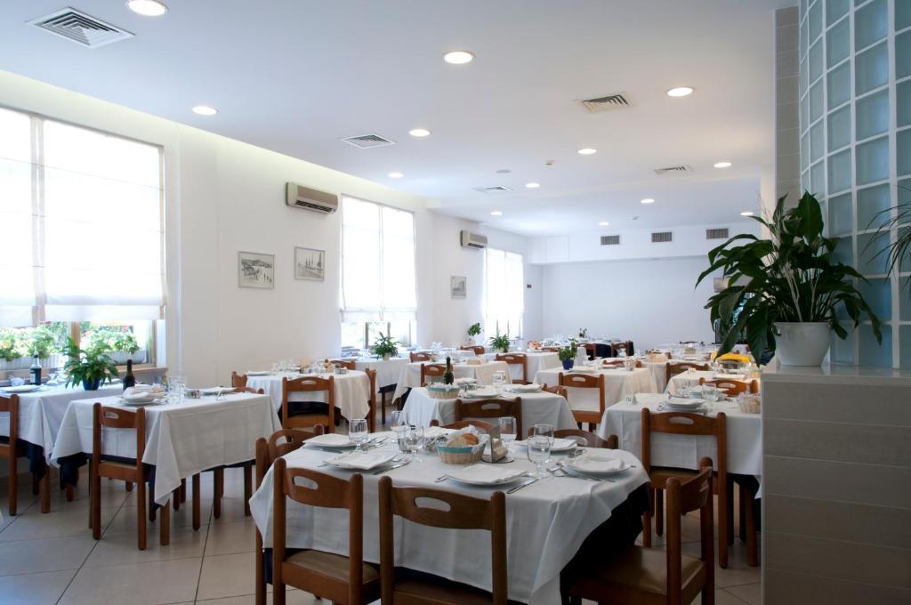 Hotel Mare Blu Francavilla Al Mare Dış mekan fotoğraf